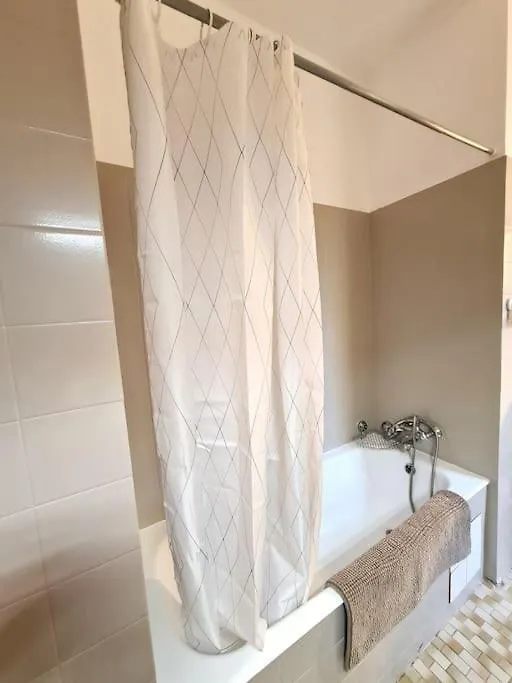 Appartement Coeur De Cite Vauban Briancon 51M2 0*, Briancon (Hautes-Alpes) France